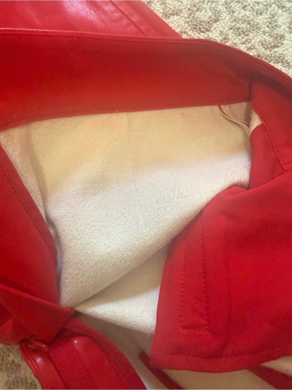 Alice + Olivia Red Faux Leather Wide Leg Trouser Pants NWOT Size 10 - Picture 13 of 15